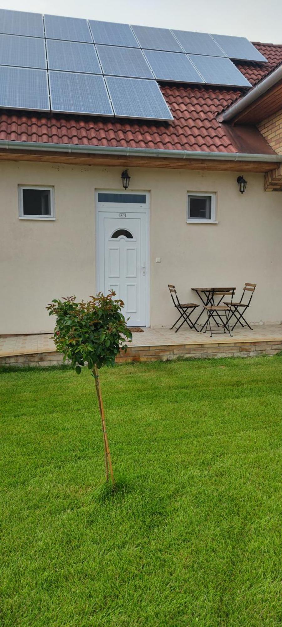 Village Garden Family Guest House Tiszakanyar Room photo
