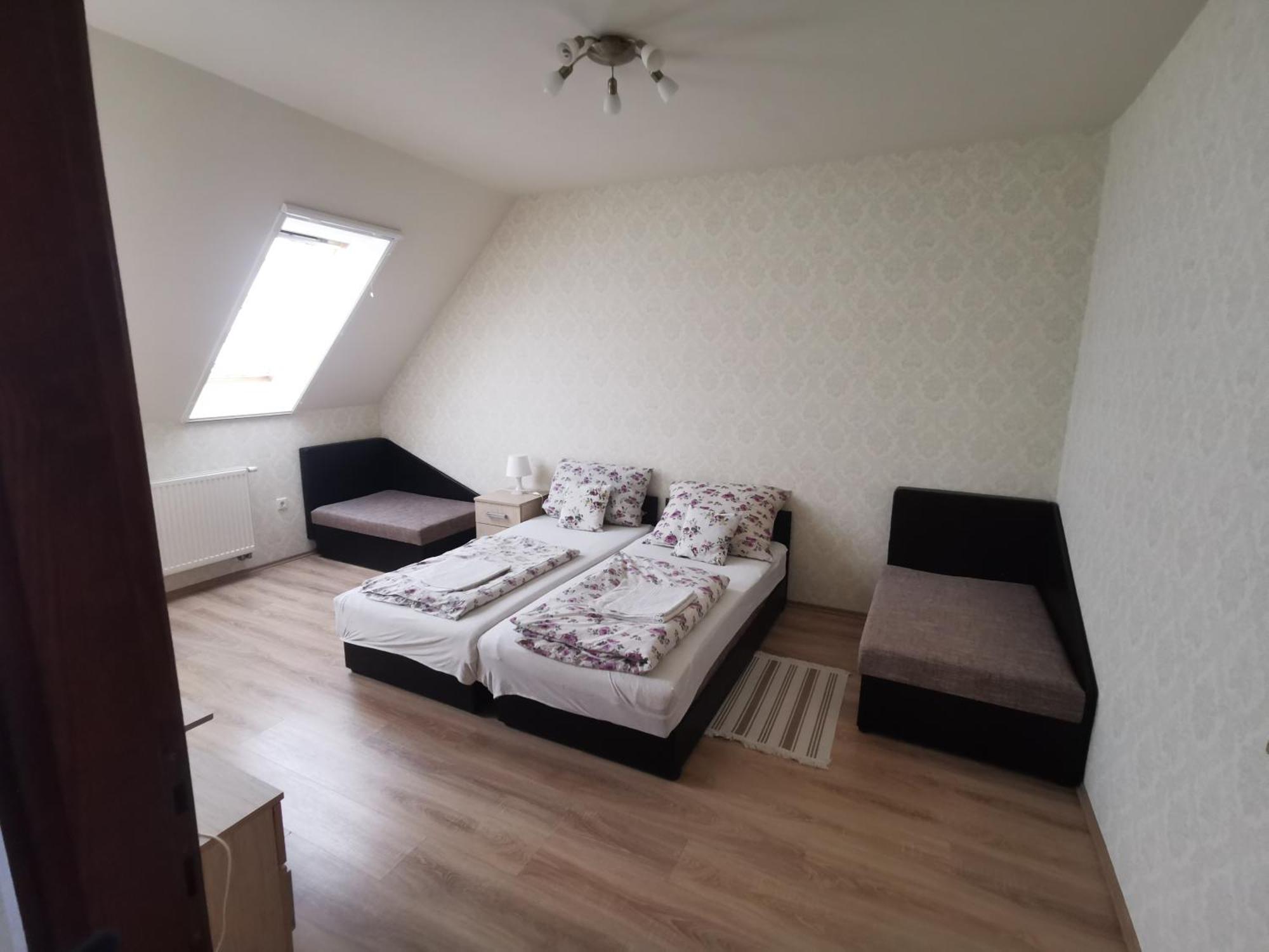 Village Garden Family Guest House Tiszakanyar Exterior photo